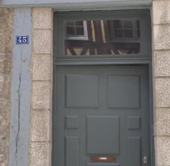 Rouen City Centre Bed & Breakfast | Une Chambre Dans L'atelier De R