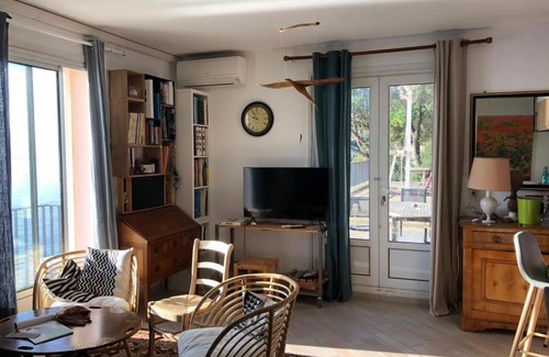 Erbalunga Apartment | Une grande terrasse sur la mer