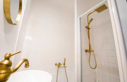 Baille Apartment | Une Pause quelque part