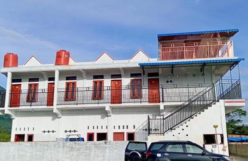 Tuk Tuk Hotel | Unedo penginapan dan homestay