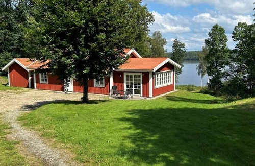 Rydaholm House | Unique accommodation in tranquility with stunning views!