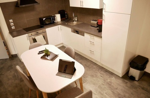 Stiring-Wendel Apartment | Unique Apartment on Stiring Wendel with Balcony