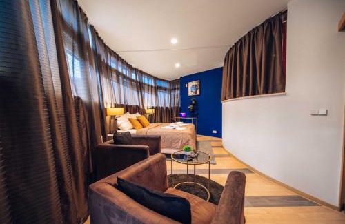 Prague 5 Apartment | Unique apartment with private pool, cinema, SPA
