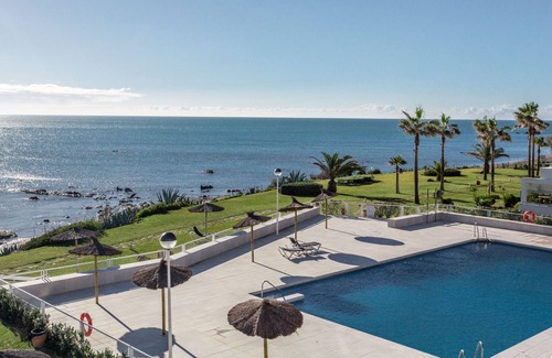 Casares del Mar Apartment | Unique Beachfront Apartment - Modern, Fantastic Sea Views & Direct Beach Access