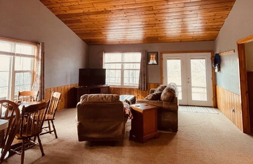 Bowring House | Unique Cabin with Pond away in the woods