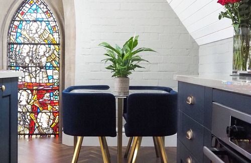 Crosby Apartment | Unique Chapel Apartment near to Crosby beach