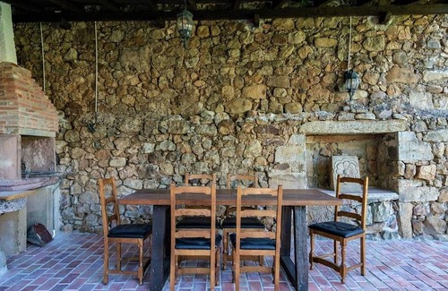 Los Corrales de Buelna House | Unique holiday home in Los Corrales de Buelna with solarium