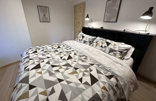 Schroeder House | Unique Geo Dome with Stunning Lake Superior Views