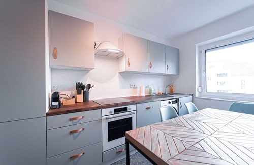 Ulm Apartment | Unique Gneisenau wellness oasis