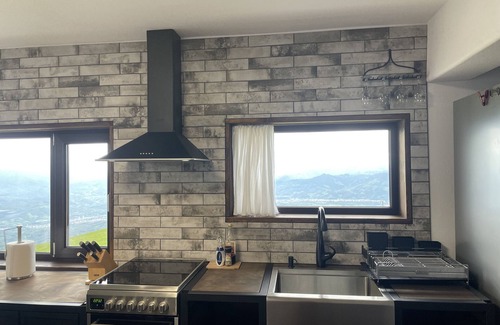 Petrosani Cabin | Unique Mountain Cabin