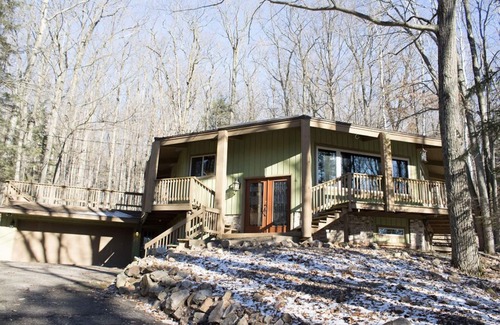 Rib Mountain House | Unique Octagon Ski Lodge in heart of Rib Mountain State Park with hot tub