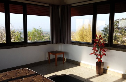 Bukit Villa | Unique spacious 5 bedrooms house in south Bali