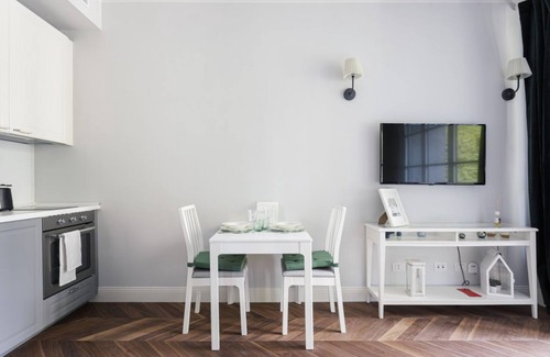 Guastalla Apartment | Unique studio in the heart of Milan