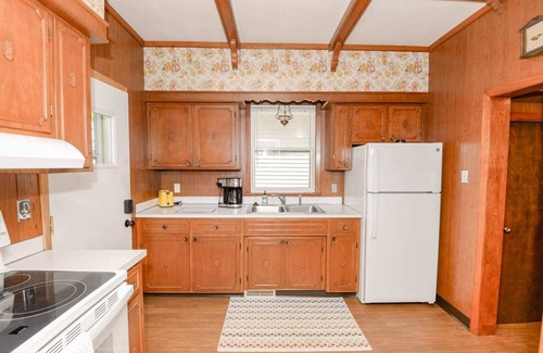 Roosevelt House | Unique Two Story with a Vintage Flare