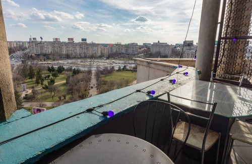 Bucharest Apartment | Unirii 75 h1