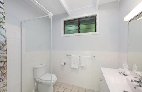 Nelly Bay Apartment | Unit 129 Amaroo Superior Twin Studio Apartment