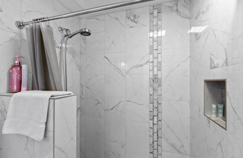 Wailuku Apartment | Unit 17 Maui Ohana Modern Studio