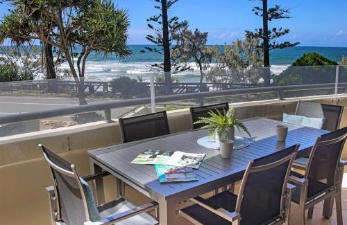 Coolum Beach Apartment | Unit 2 The Rocks