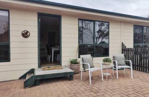 Bicheno House | Unit 3 Little Banksia - A Perfect Base