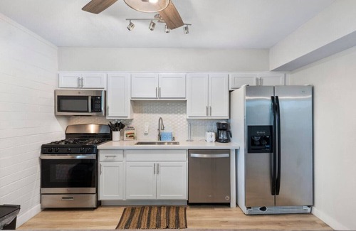 South Scottsdale Apartment | Unit 4 , 66th Pl , Amani Quadruplex Home