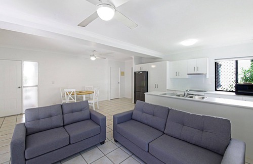 Mudjimba Apartment | Unit 4 'Pandana Shores'