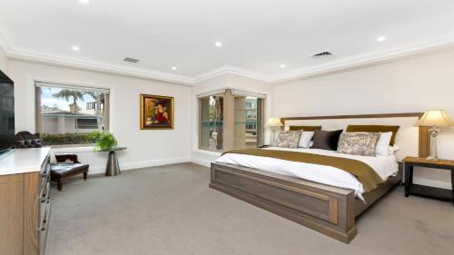 Terrigal House | Unit 40 - 4 Bed Part Ocean View