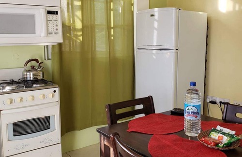 Roseau Apartment | Unit 5/6 · Unit 5/6 Private Apartment - Roseau