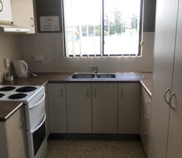 Emu Park Apartment | Unit 5 Pattison