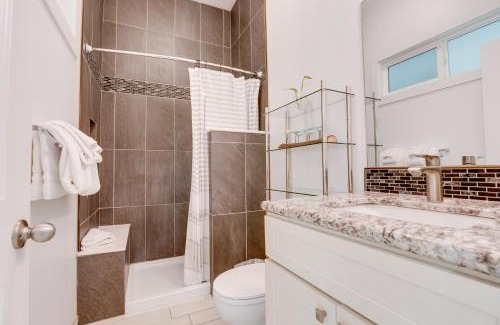 Wailuku Apartment | Unit 8 Maui Ohana Modern Studio
