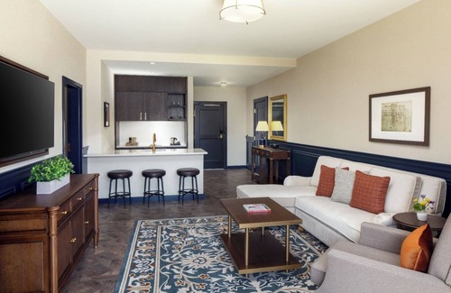 Fitzsimons Hotel | Unit in vibrant Aurora near Cherry Creek State Park, and Aurora Arts District