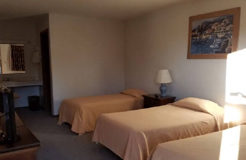 Golconda Apartment | Unity Lodge Suite 11