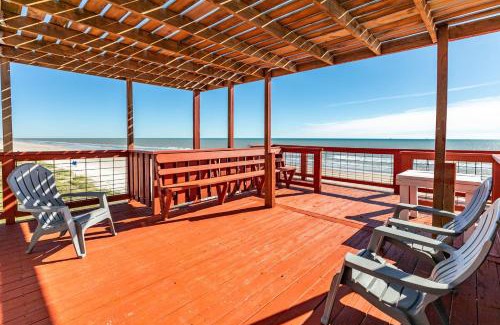 Surfside Beach House | Unobstructed Oceanfront SPECKLED TROUT Unit 5 Beach Pad!