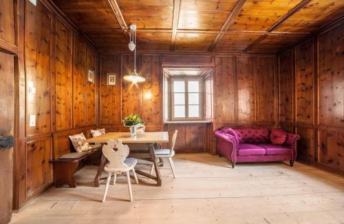 Laces House | Unterlanpacher Historic Refugium