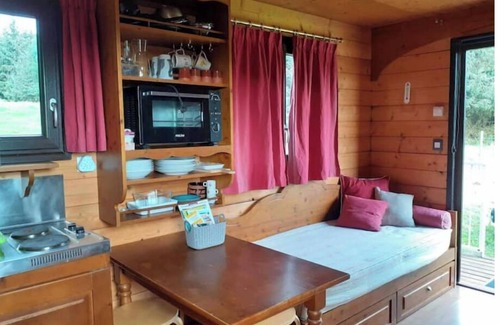 Les Cammazes Other | Unusual accommodation - Roulotte en Montagne Noire