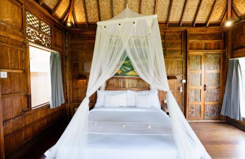 Lodtunduh House | Unwind and relax at Rumah Richard