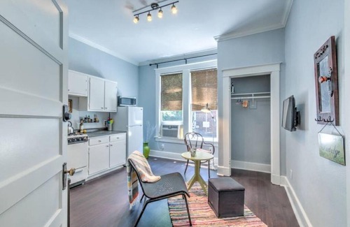 Central Midtown Apartment | Unwind and Relax in a Historic Midtown Property