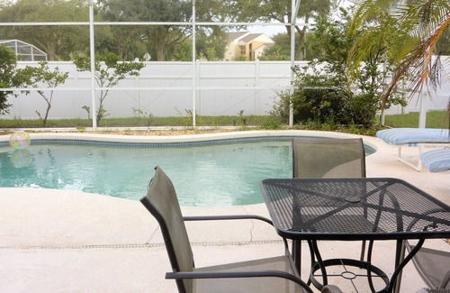 Sunrise Lakes House | Unwind by the Pool in Charming Villa Woodridge Clermont 3BR 2BA with Free Wi-Fi