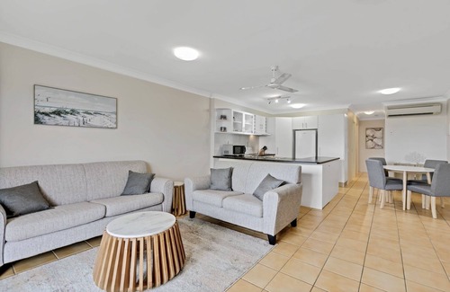 Maroochydore Apartment | Unwind by the River - Your Waterfront Holiday Oasis