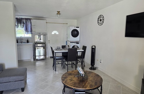 Piligrim Road Apartment | Unwind in our cozy, furnished AC 2 -bedroom unit perfect for short getaways.