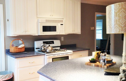 Paso Robles House | Unwind W/A Bottle Of Wine At 8th And Vine. Just 4 Blocks To Downtown Paso!