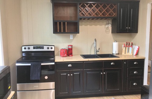 Reno Apartment | Updated 2-bedroom apartment with WiFi, Walkable, Nice Views