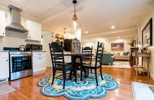 Gordonville Apartment | Updated and renovated Hideaway Apartment with brand-new kitchen! Charming!