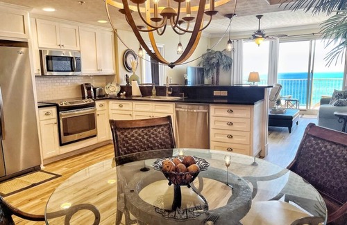Lower Grand Lagoon Condo | Updated Butler's Treasure Island,new master bath! Beach Service for 2 Included!