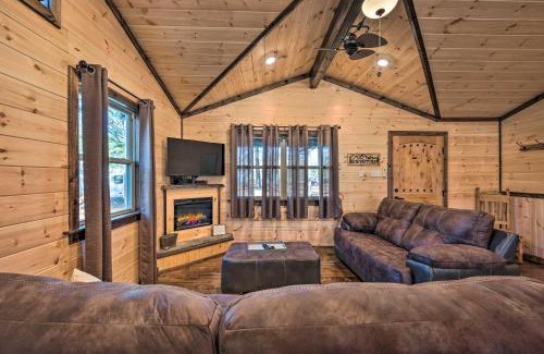 Big Cedar House | Updated Cabin with Fire Pit 2 Mi to UTV and Hike