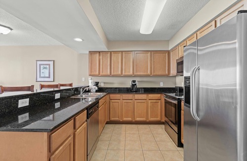 Crescent Beach Condo | Updated Condo with Jacuzzi Tub, Indoor Lazy River | Malibu Pointe - 1103