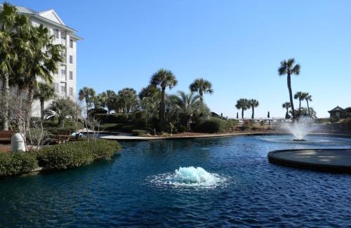 North Forest Beach House | Updated Granite Stainless Steel New Tile Bikes & Beach Gear included