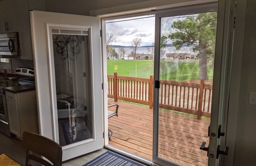 Merrimac House | Updated home w/lake views across from Lake WI!