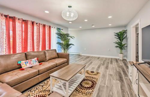 Palmyra House | Updated Home with Pool Table about 4 Mi to Hershey!