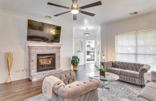 Oklahoma City House | Updated Oklahoma City Home about 11 Mi to Bricktown!