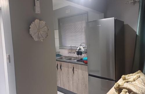 Gaborone Apartment | Upendorest